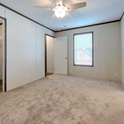 Manufactured home in Muncie, IN 47303