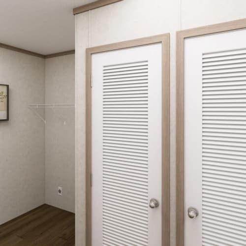 Manufactured home in New Castle, IN 47362