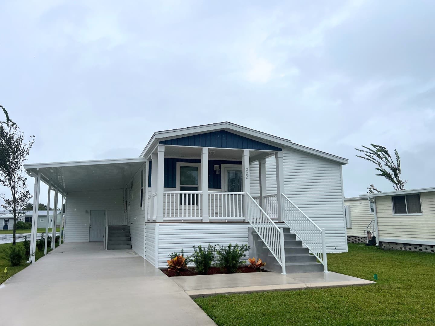 Manufactured home in New Smyrna Beach, FL 32168