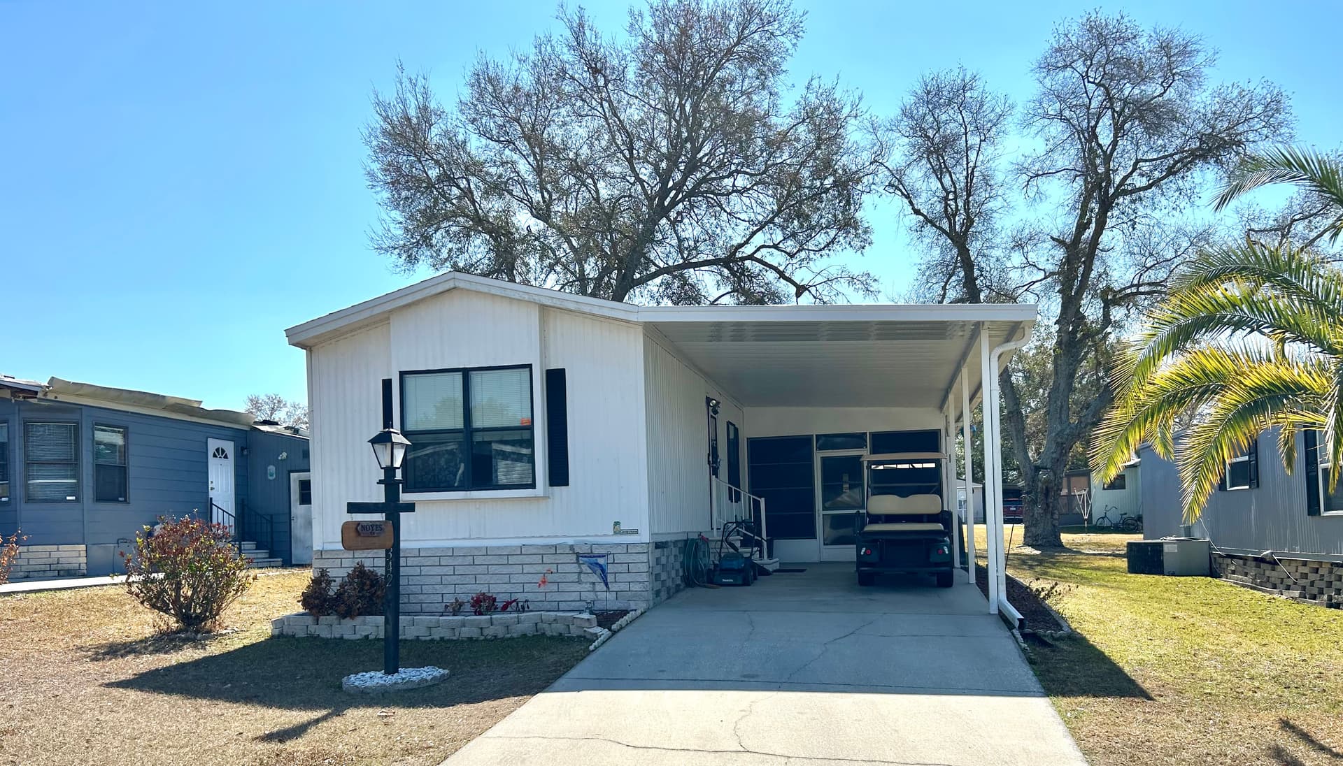 Manufactured home in Zephyrhills, FL 33541