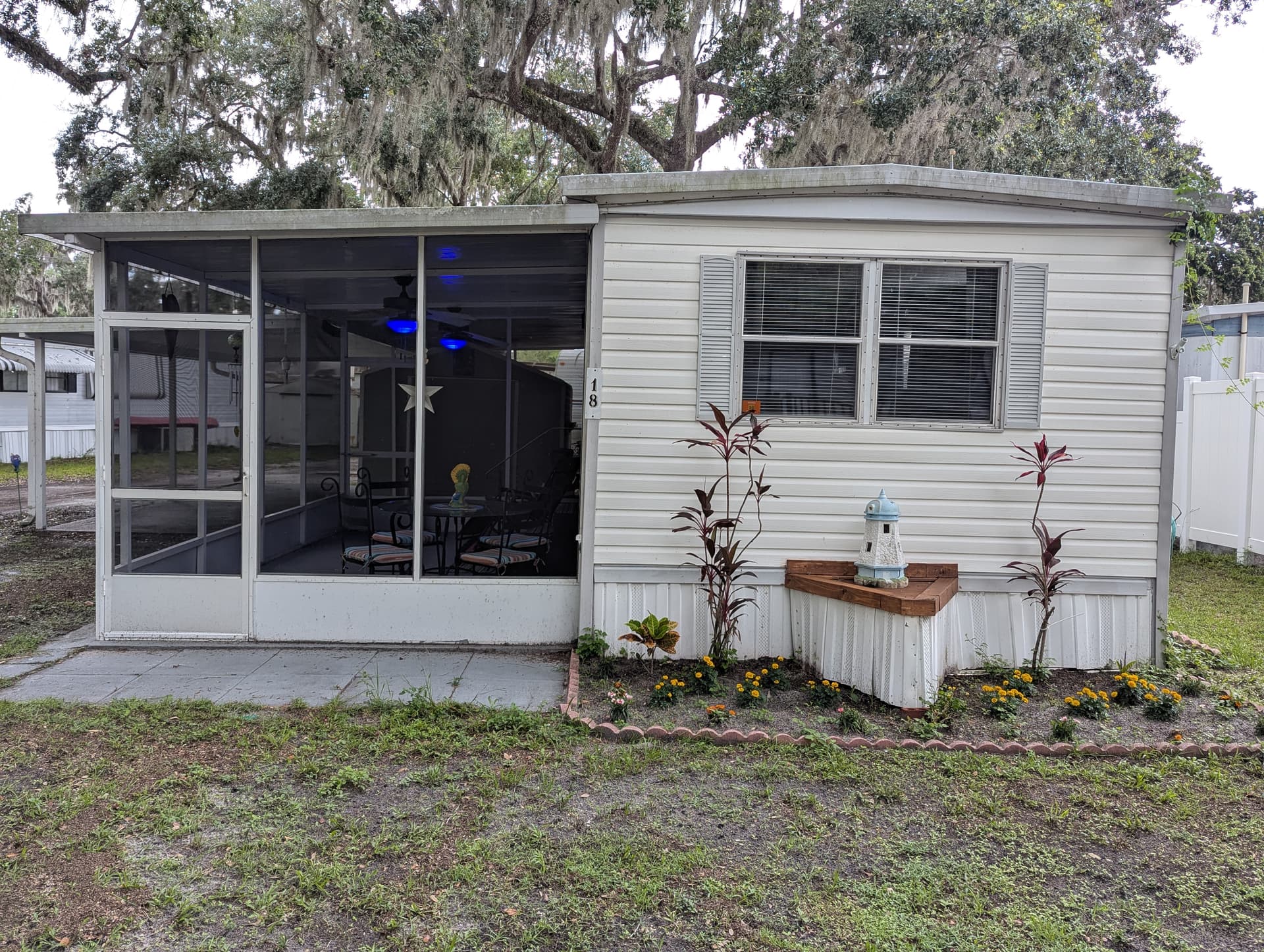 Manufactured home in Lake Wales, FL 33898