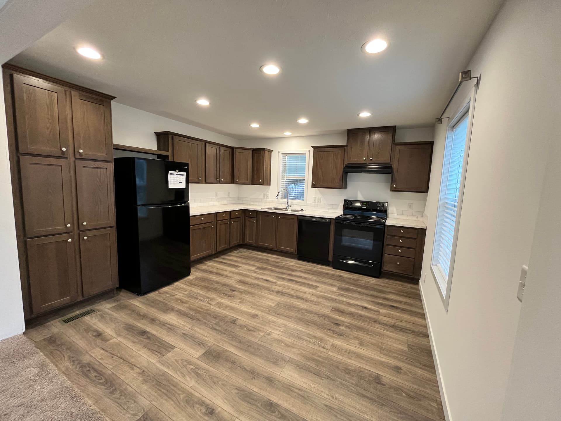 Manufactured home in Olmsted Township, OH 44138