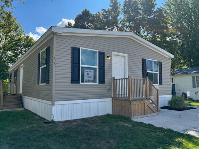 Manufactured home in Hamlin, NY 14464